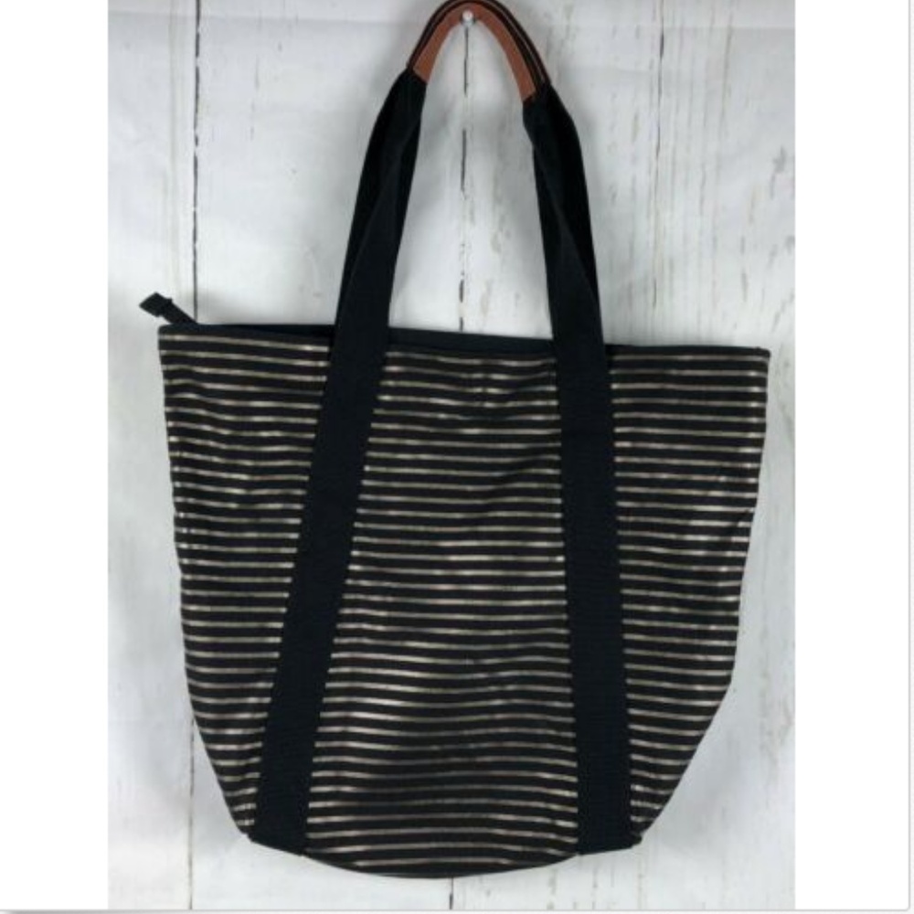 Bath & Body Works Tote Bag - Picture 2 of 8